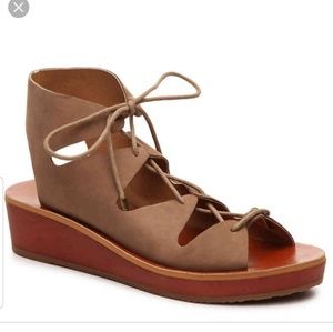 Lucky brand lace up wedges 9